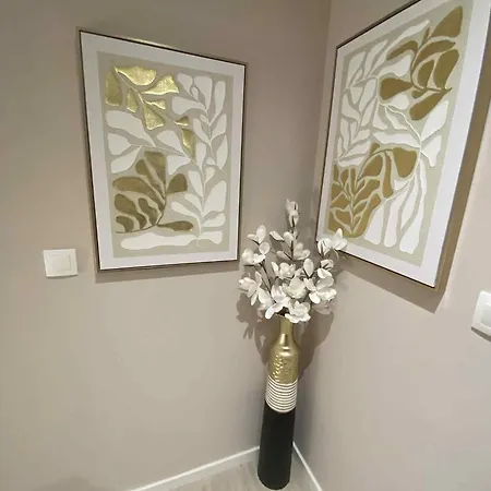 The 50 50 Deluxe شقة